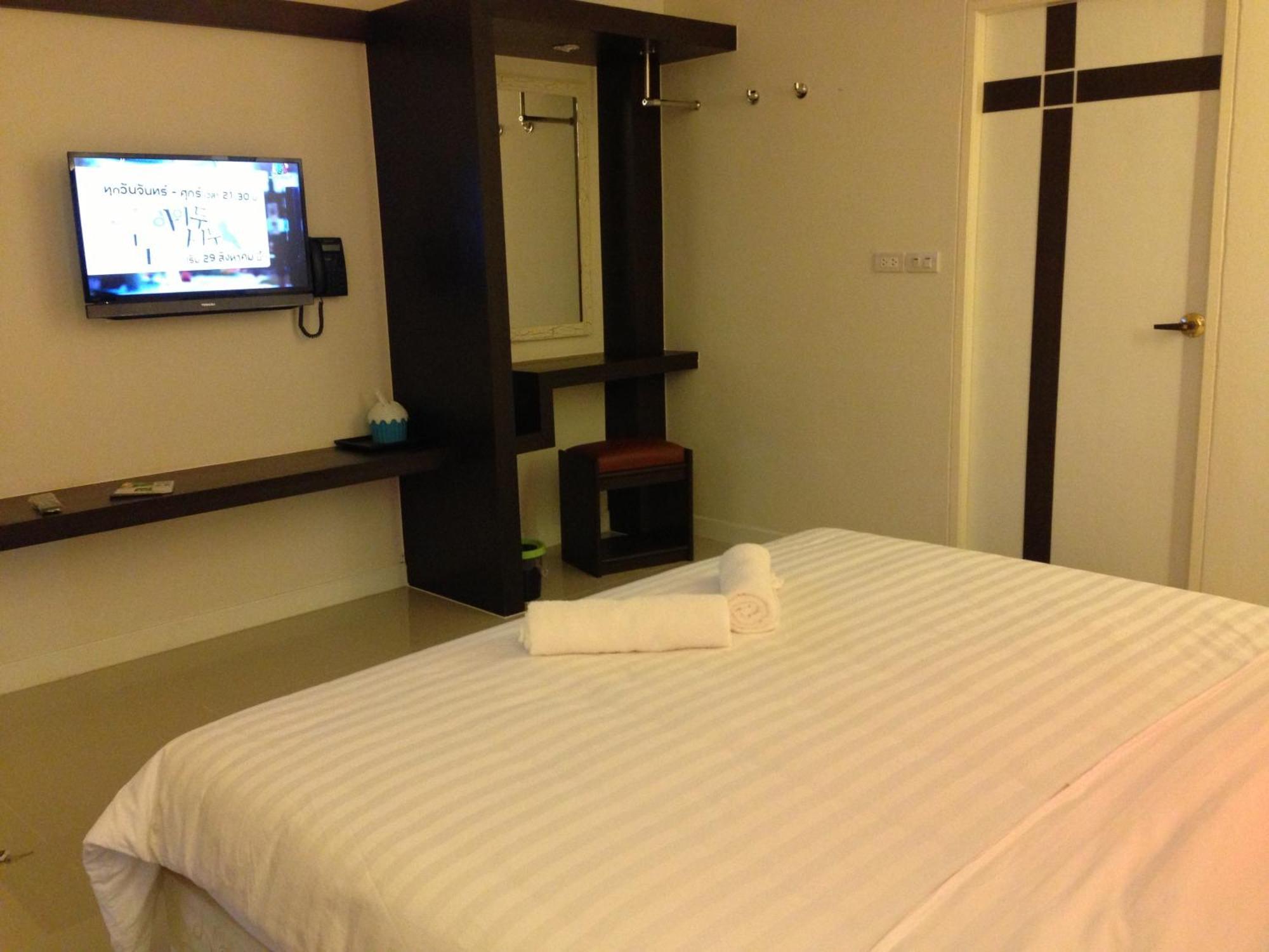 Saabpaiboon Grand Resort Ban Talat Rum bild